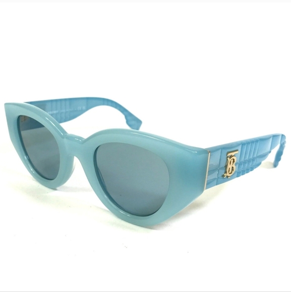 Burberry Meadow Sunglasses - Picture 6 of 12